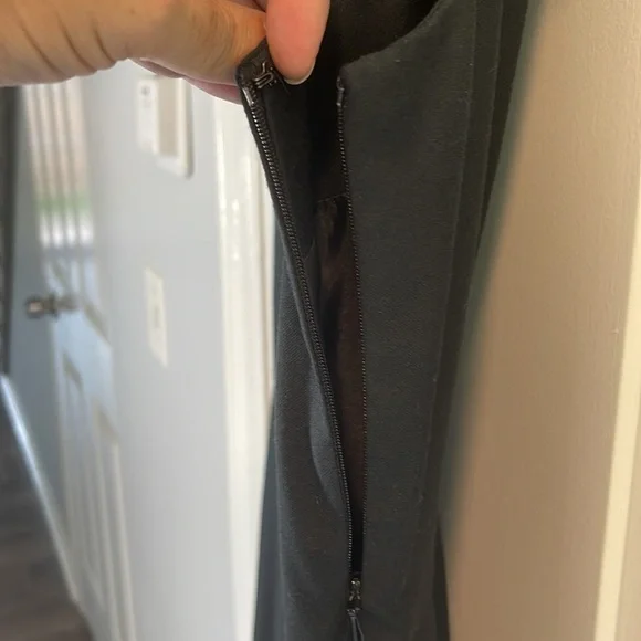 Merona women’s sleeveless simple black dress - Picture 5 of 8